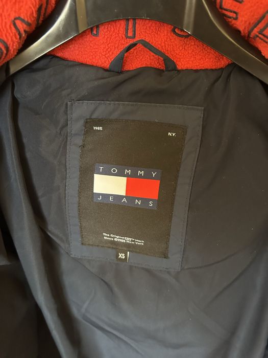 Tommy Jeans Geaca de puf,  de iarna ,barbati Pret Negociabil