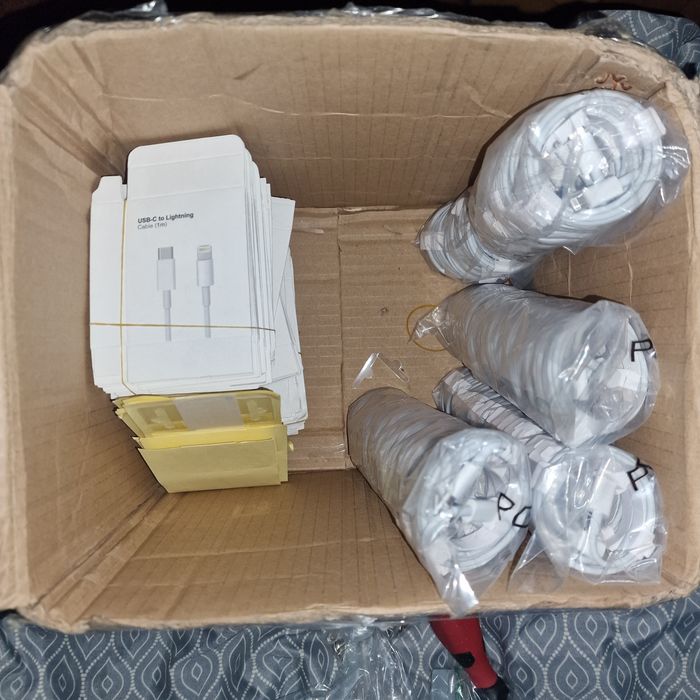 Cabluri iphone Lightning 80 bucati