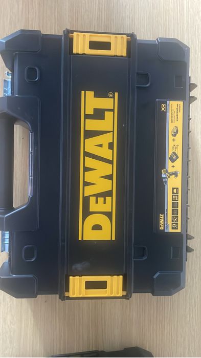 Кейс DeWalt новые