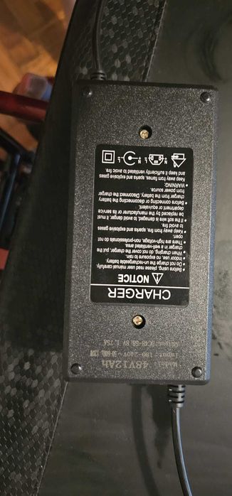Trotty Scuter electric, model it-e3, motor 350w, baterie 12ah - rosu