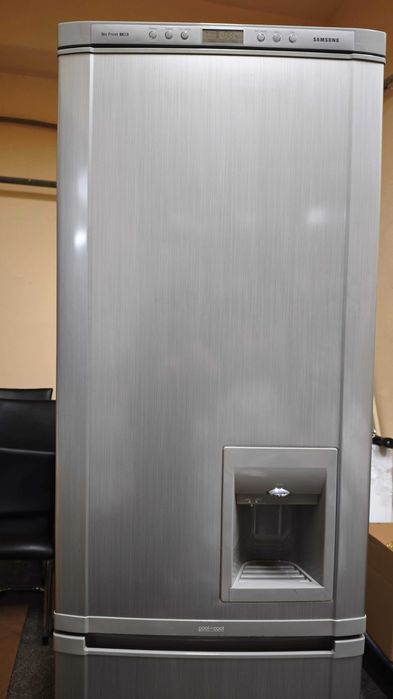 Хладилник употребяван Samsung RL39WBSM