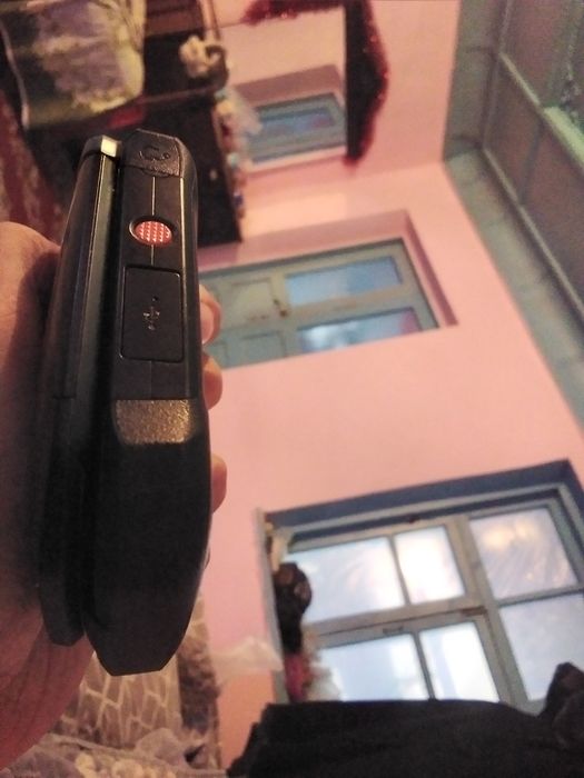 Kyocera + 4811 android .Verizon. America.