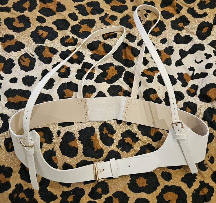 Vand lot mare de haine dama marimea M