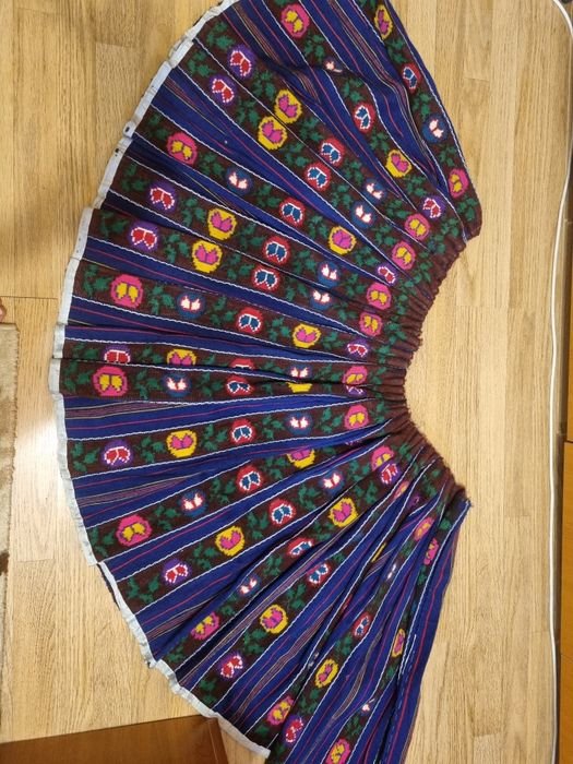 Valnic vechi de lana tesut manual