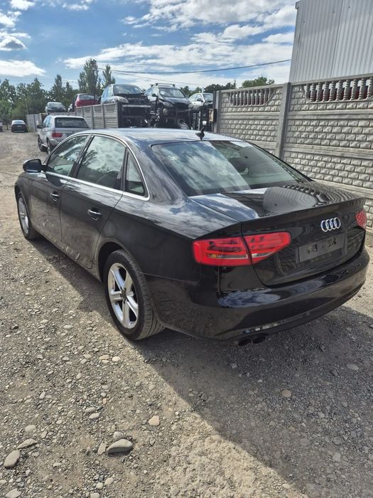 Dezmembram Audi A4 B8.5 2.0 CJCA