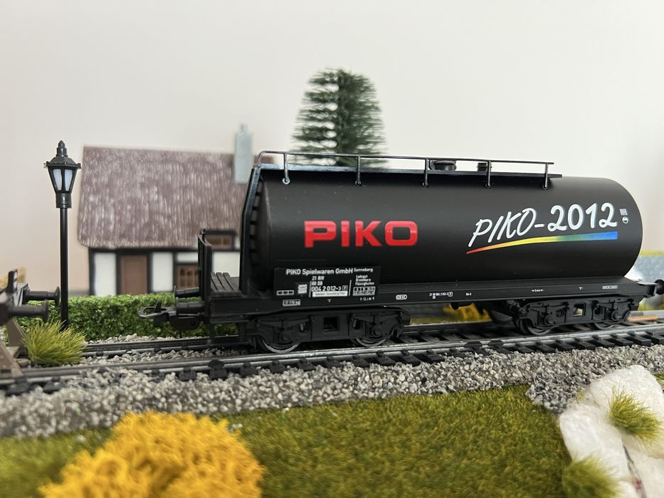 Vind vagon cisterna Piko editie aniversara
