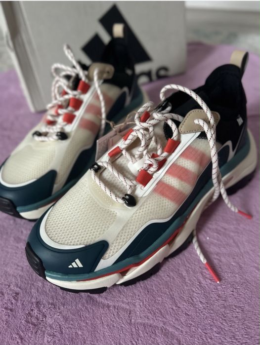 Кроссовки беговые adidas