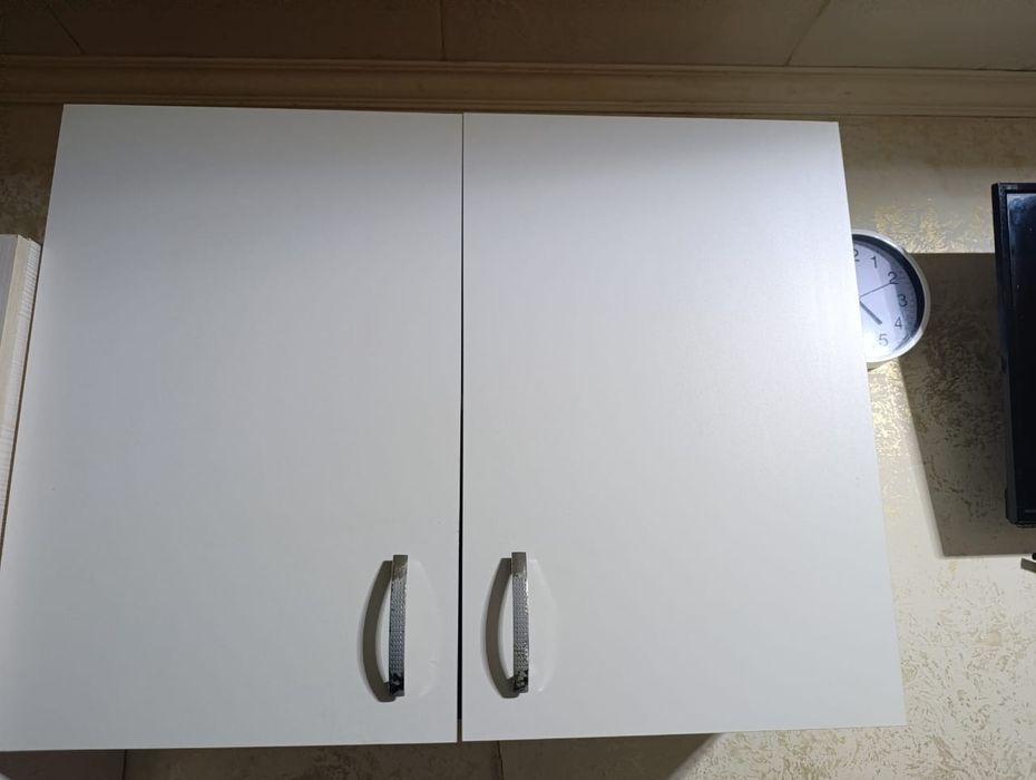 Шкаф кухонный настенный