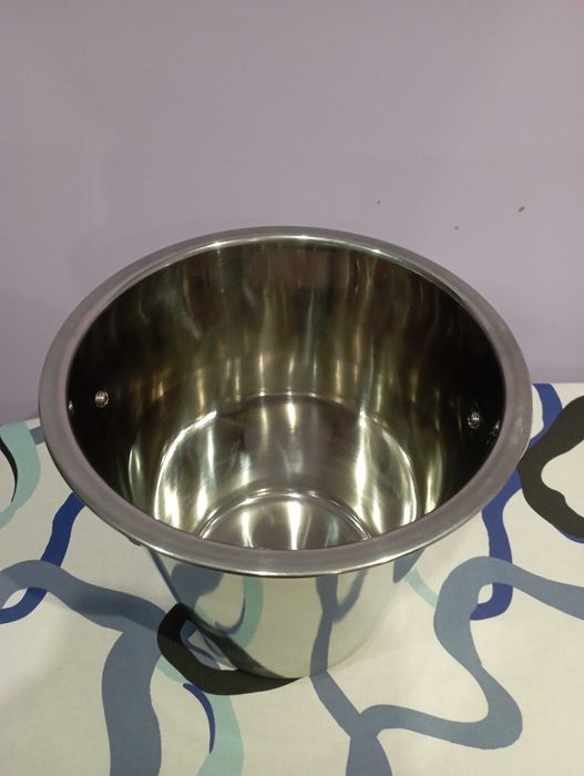 Кофа за лед  неръждаема стомана 4.5 л.