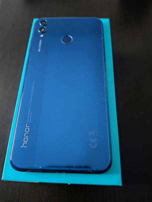 Отличен Honor 8x