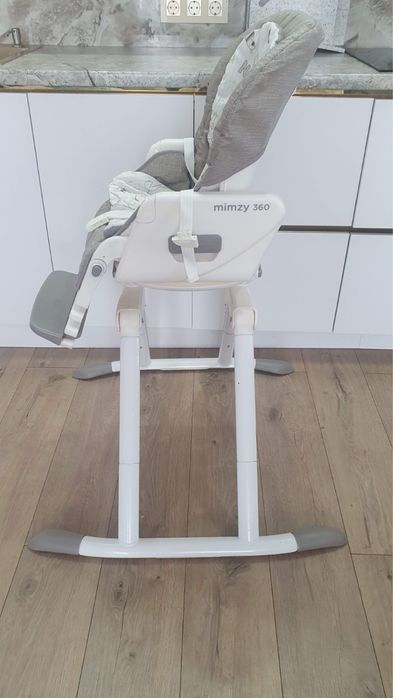 Стульчик для кормления Joie mimzy 360