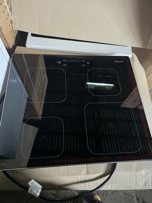 Плот/котлони за вграждане 4ка  Privileg индукция