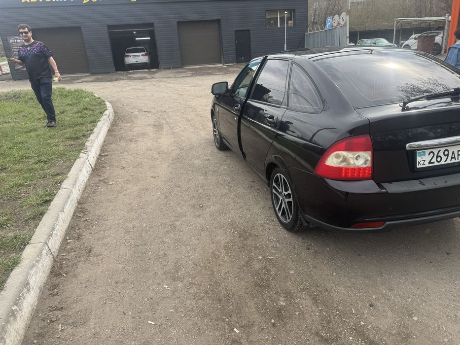 Продам приору 2012