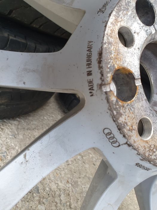 Audi A6 , C8   Ауди 17 цола