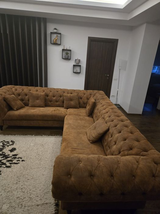 Chesterfield coltar /canapea