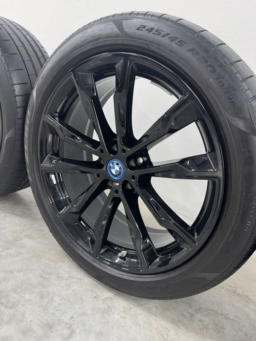Jante Bmw X3 X4 R20 G01 G02 Originale 699M Negru Pirelli de vara 2023