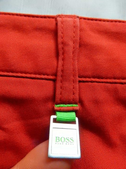 Blugi Hugo Boss Regular Fit. Marime 50 (34). Impecabili, ca noi.