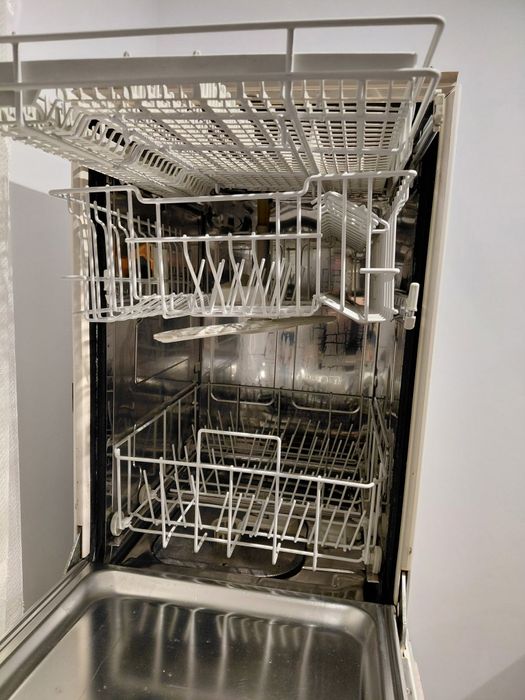 Masina de spalat vase Miele