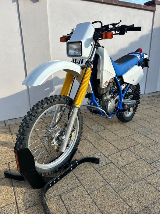 Suzuki DR350 reconditionata 2025