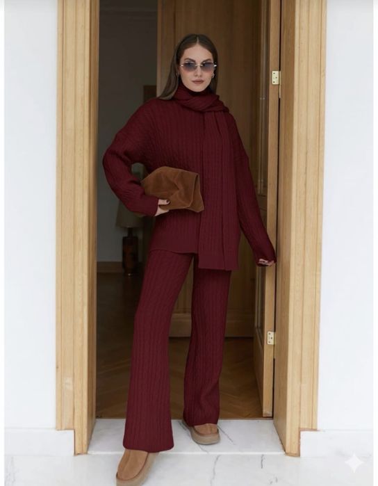 Дамски комплекти фино плетиво