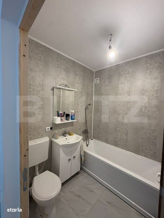 Apartament de 3 camere, modern, cu terasa spatioasa si parcare