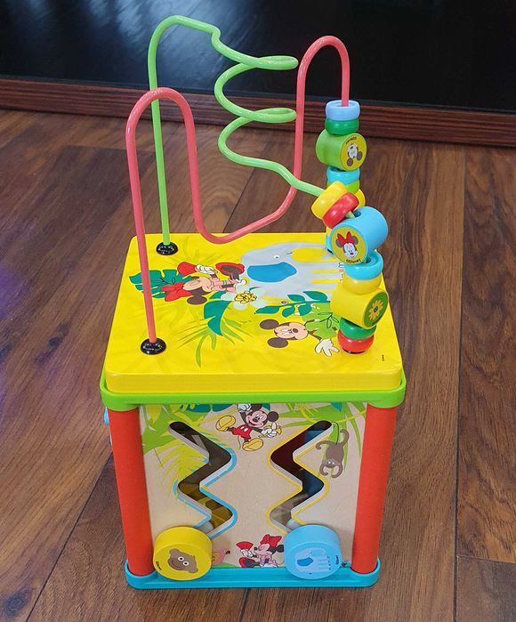 Детска дървена играчка