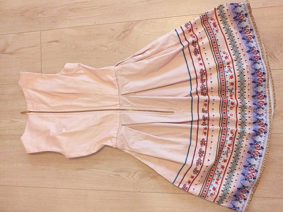 EFREA, MANGO, Closet London, Darling, XS/34. размер (от 15лв.)