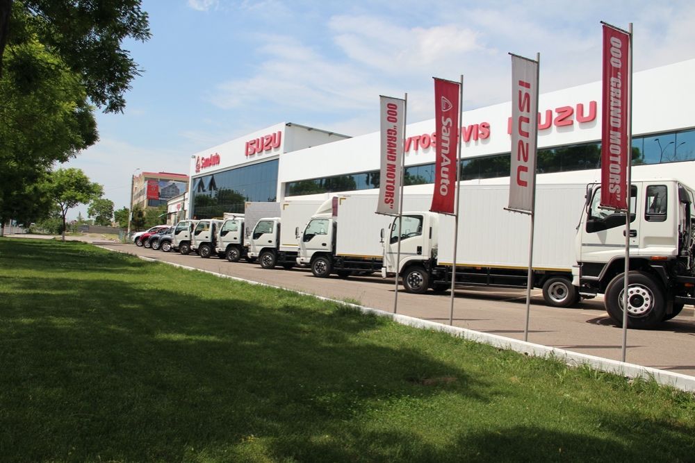 Isuzu NPR 82L CNG Бортовой кузов