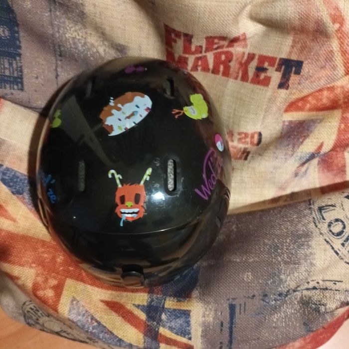 Детска ски каска(53-56см.)