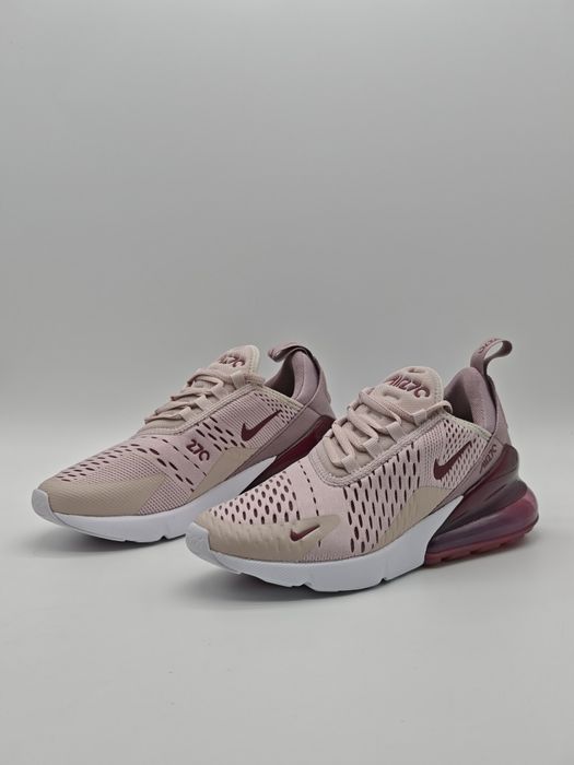 Nike Air Max 270