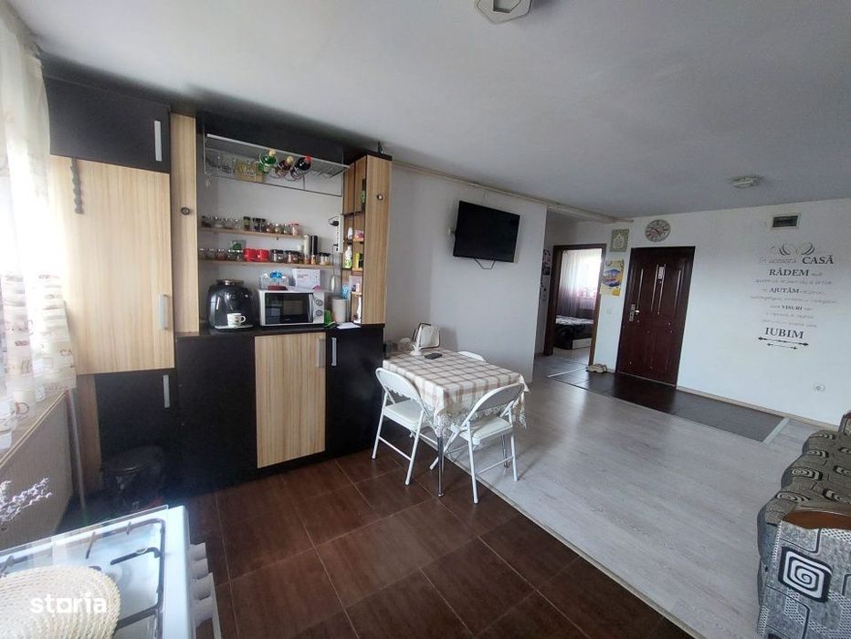 Apartament open-space cu 3 camere, 58 mp, zona Rovine