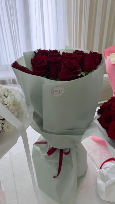 Продаю цветы свежые цены разные