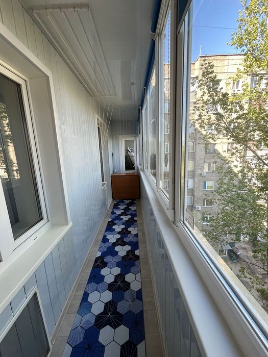 Продам 5-комн квартиру