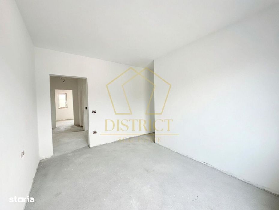 Duplex superb cu 4 camere, despărțit prin camera tehnica | Mosnita Vec