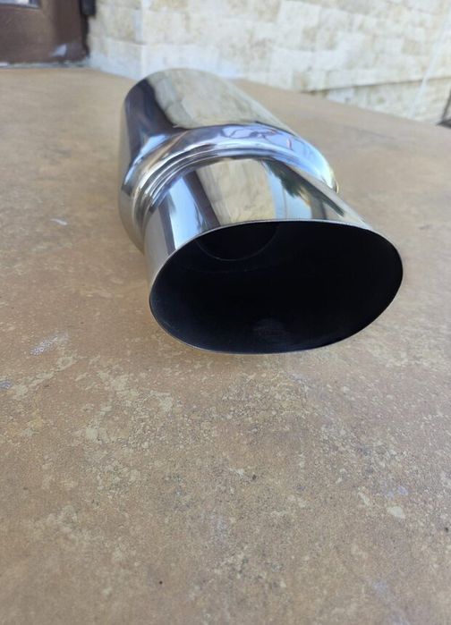 Toba sport de inox cu 1 iesire de tip buza ovala subtire