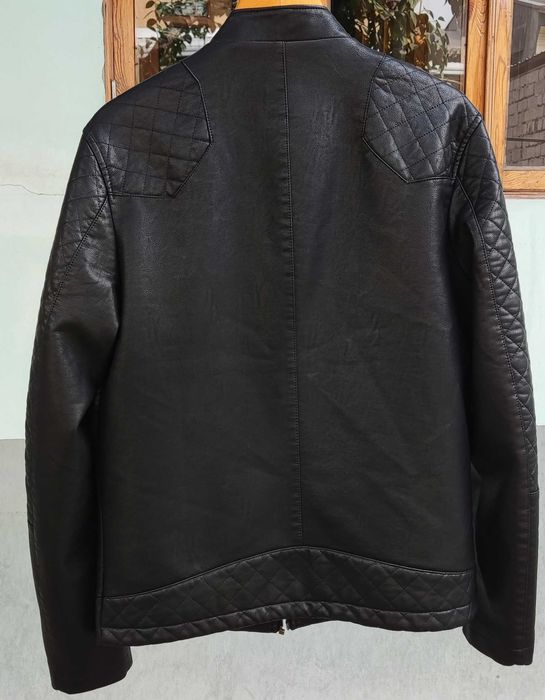 Продам кожаную куртку.