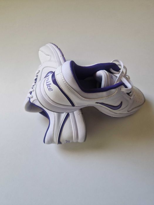 Nike Steady IX оригинални маратонки