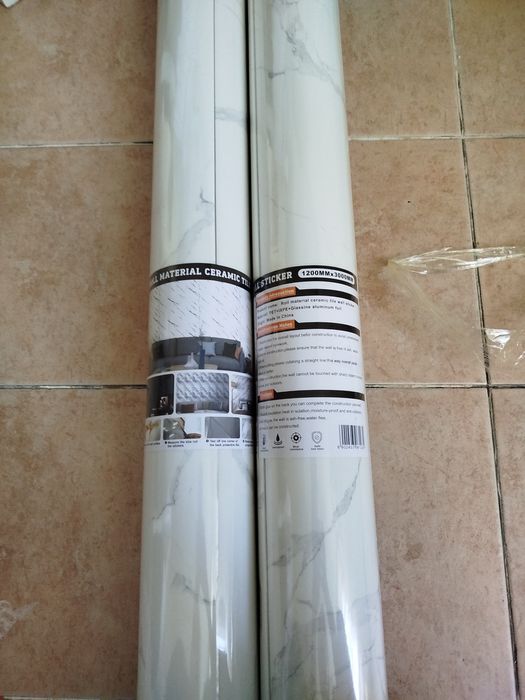 Самоклеющиися обои