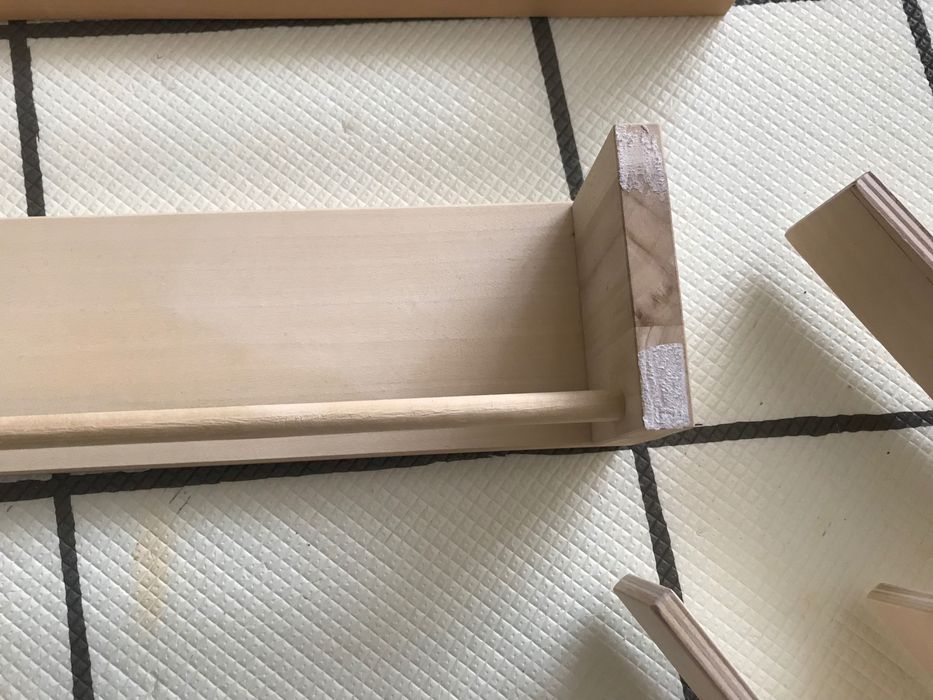 Стенни рафтове Ikea