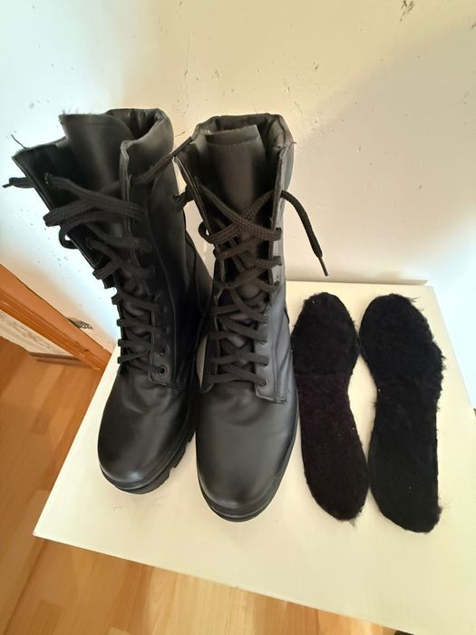 Продам берцы новый