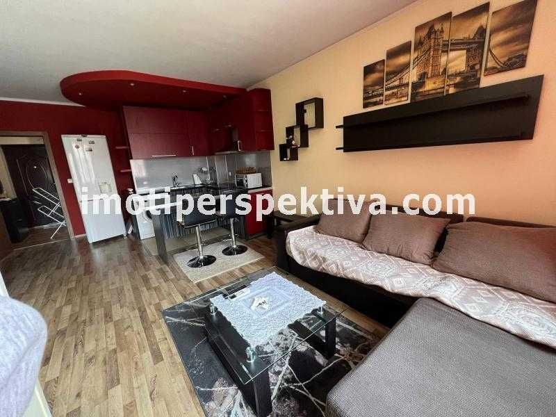 Продава се Двустаен апартамент в Пловдив, Кършияка - 68 кв.м за 2250 €/кв.м - Снимка #1