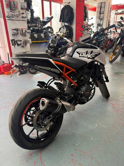 KTM Duke 125cc 2020 -GARANTIE-