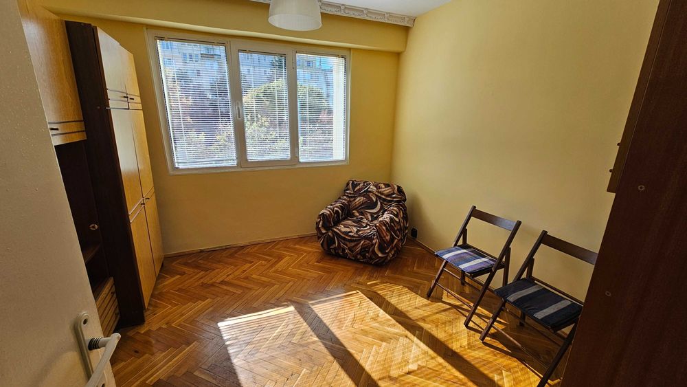 Дава се под наем Тристаен апартамент в Разград, Орел - 78 кв.м за 204 € - Снимка #3