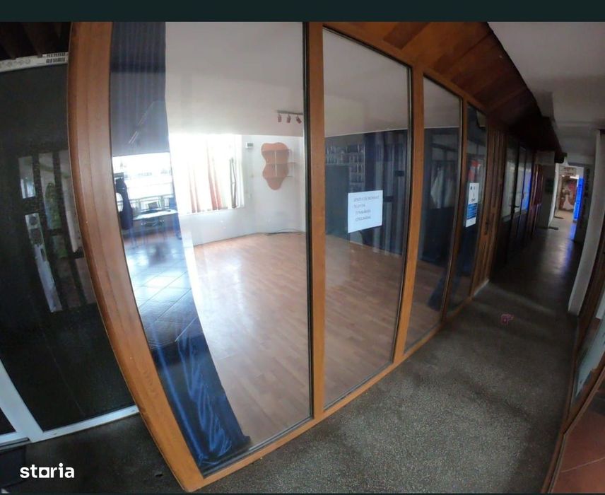 De vanzare spatiu comercial,Romarta Deva