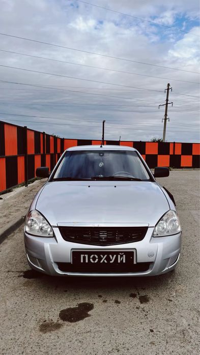 Продам Приора 2012г 16кл