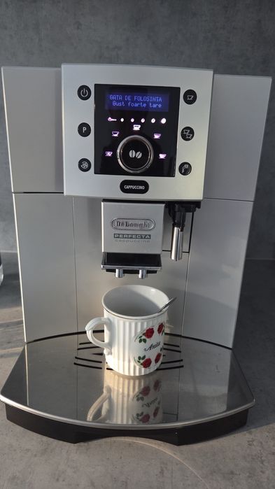 Vand Expresor DeLonghi Perfecta Capuccino