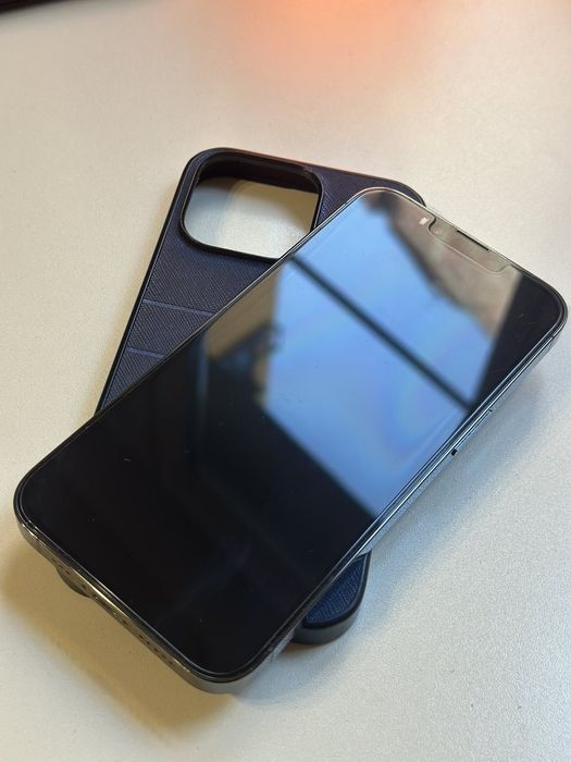 Продава Iphone 13 pro 1TB