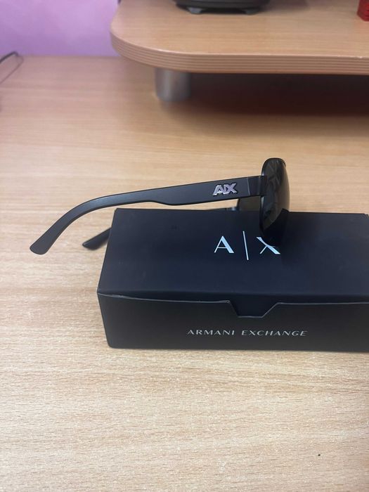 Оригинални слънчеви очила Armani Exchange AX2012S