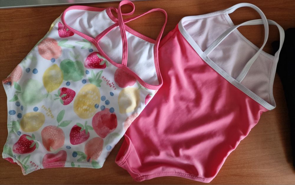 Бебешки бански Primark 6-9 2 броя