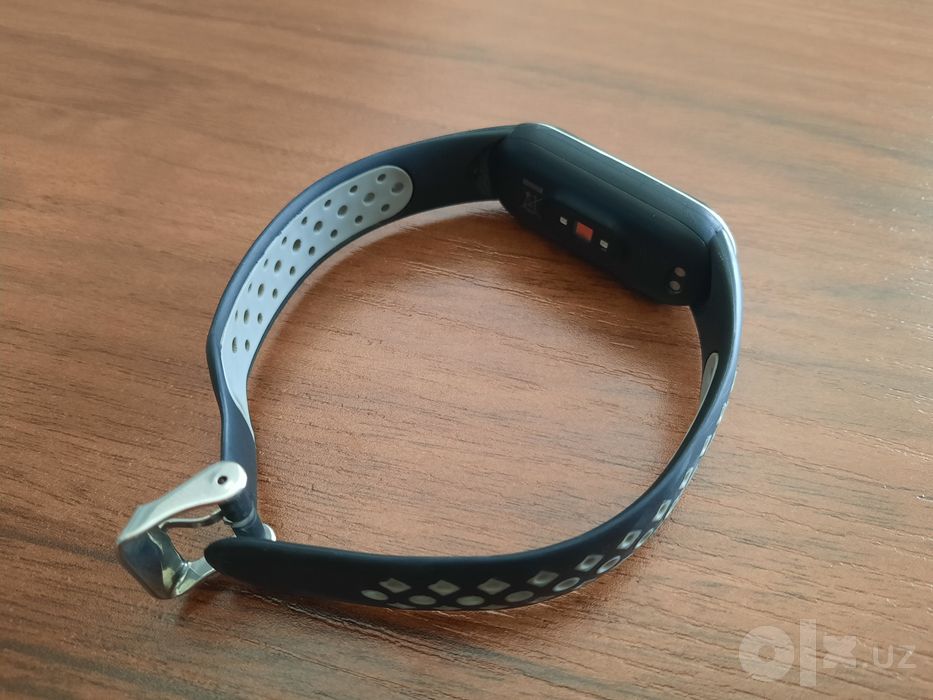 Продам Mi Band 5 global